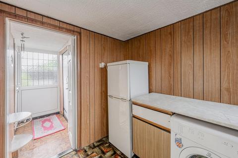 26 Brambleside, Wordsley, Stourbridge, DY8 5XL