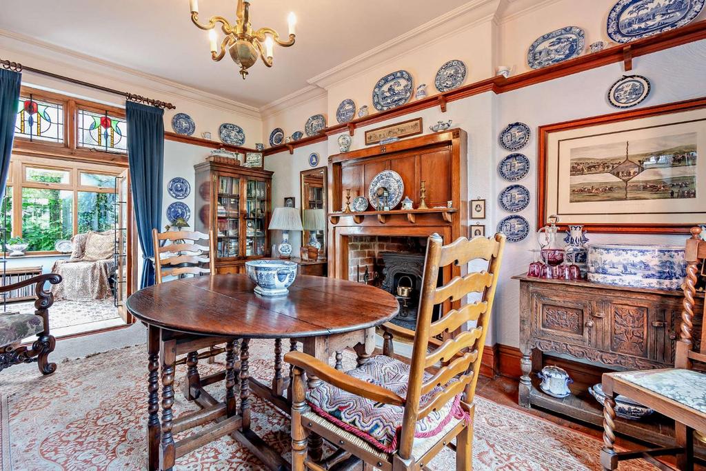 8608578-interior14-800.jpg