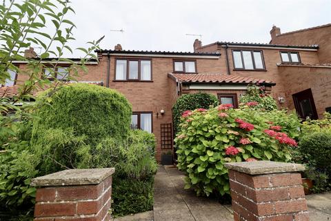 2 bedroom terraced house for sale, Raikes Court, Welton, Brough