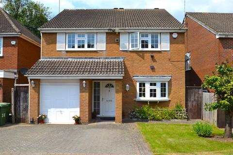 4 bedroom detached house for sale, Nicholas Road, Elstree, Borehamwood