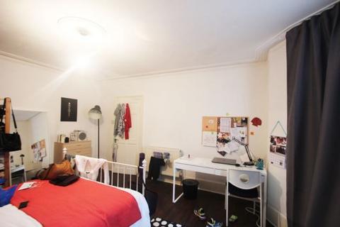 4 bedroom flat to rent, London, N5