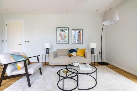 2 bedroom apartment to rent, Gatliff Road, Pimlico, SW1W