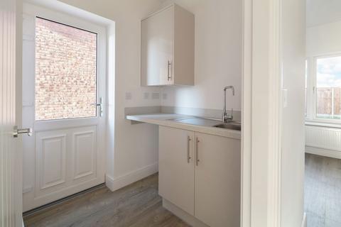 4 bedroom semi-detached house for sale, Plot 389, Kinfield at Cala at Fernleigh Park, Long Marston Campden Road, Stratford-Upon-Avon CV37 8LL CV37 8LL