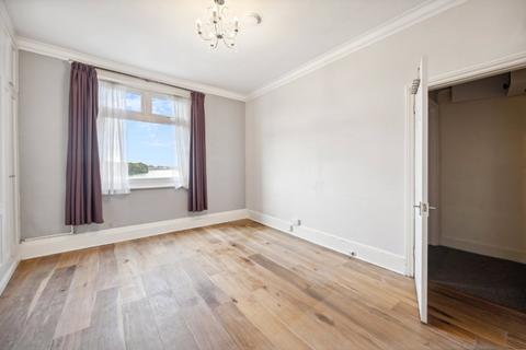 1 bedroom apartment for sale, Barnes High Street, London, SW13