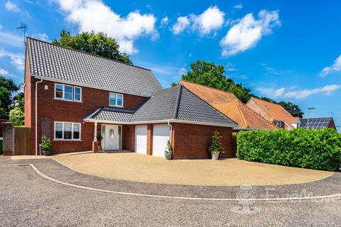 4 bedroom detached house for sale, Mulberry Tree Close, Filby, Great Yarmouth, Norfolk, NR29