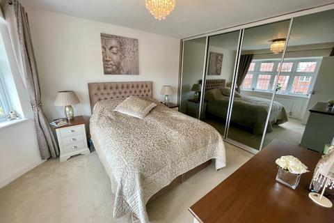 112 Armstrong Road, Luton, LU2 0FX