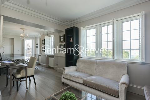 2 bedroom apartment to rent, Troy Court, Kensington High Street W8