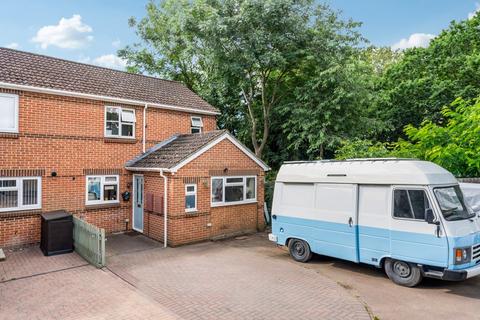 3 bedroom end of terrace house for sale, Rowan Gardens, Iver Heath SL0