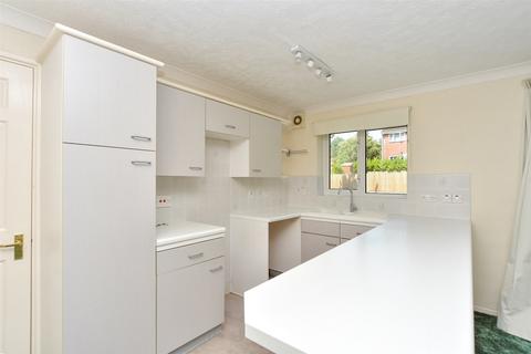 1 bedroom ground floor flat for sale, Findlay Close, Rainham, Gillingham, Kent