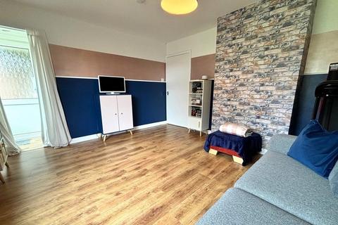 3 Birch Grove, Kelty, KY4 0EG
