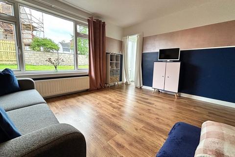 3 Birch Grove, Kelty, KY4 0EG