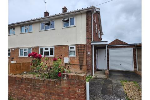 3 bedroom semi-detached house to rent, Raleigh Close, Bridgwater