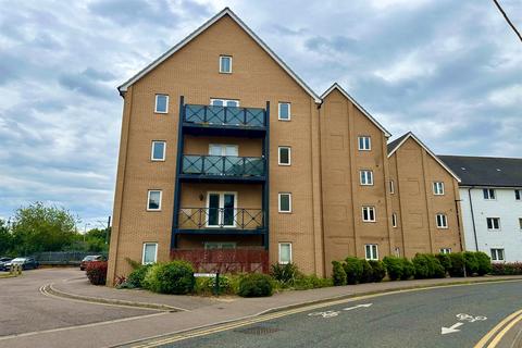 2 bedroom apartment for sale, Clay Mills Court, Thomas Way, Braintree, CM7