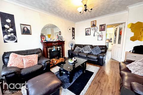 2 bedroom terraced house for sale, Western Avenue, Dagenham