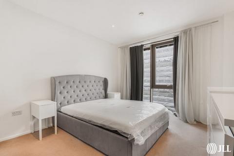 1 bedroom apartment to rent, New Mill Road London SW11