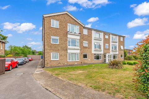 2 bedroom apartment for sale, Gresham Road, Staines-upon-Thames, TW18