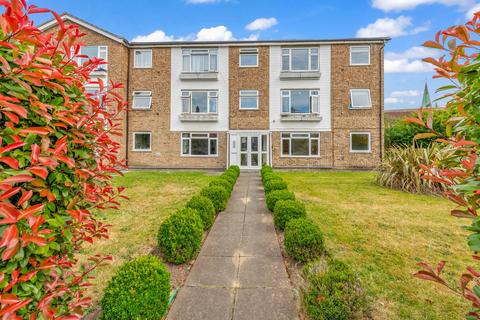 2 bedroom apartment for sale, Gresham Road, Staines-upon-Thames, TW18