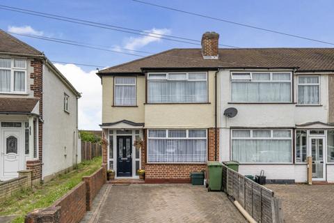 3 bedroom end of terrace house for sale, St. Margarets Avenue, Cheam, Sutton, Surrey, SM3