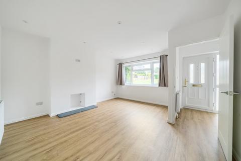 3 bedroom terraced house to rent, Whitmore Green, Farnham, Surrey, GU9