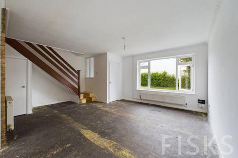 3 bedroom semi-detached house for sale, Hilton Road, Canvey Island, SS8