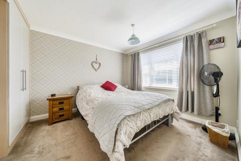 46 Heath Road, Navenby, Lincoln, LN5 0TT