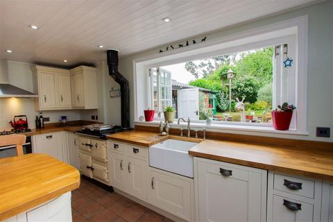 2 bedroom semi-detached house for sale, Situated On The Historic Moor In Hawkhurst