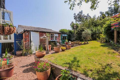 2 bedroom semi-detached house for sale, Situated On The Historic Moor In Hawkhurst