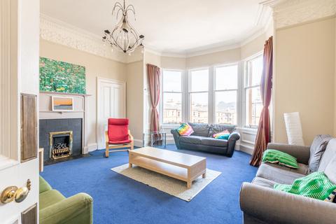 5 bedroom flat to rent, 1945L – Spottiswoode Street, Edinburgh, EH9 1BZ