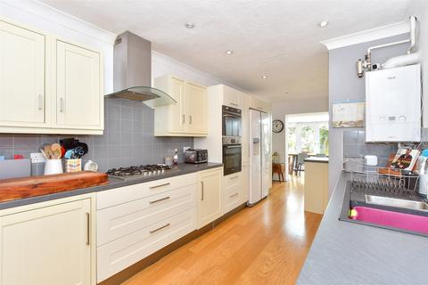 4 bedroom detached house for sale, Kingsham Avenue, Chichester, West Sussex