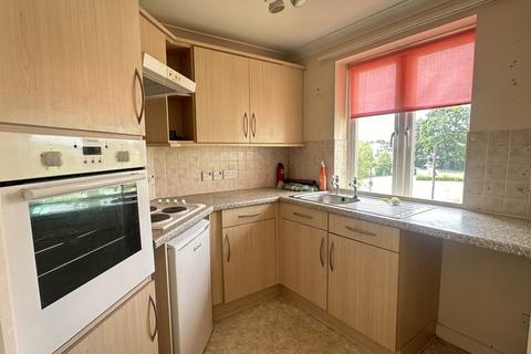 1 bedroom retirement property for sale, Heol Gouesnou, Brecon, LD3