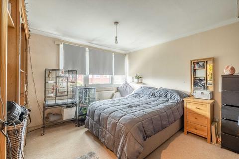 24 Grange Way, Iver, SL0 9NU