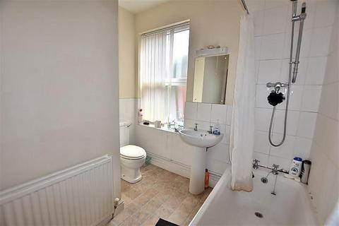 1 bedroom house to rent, Rooms at Jeffcock Road, Wolverhampton