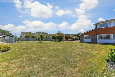 3 bedroom semi-detached house for sale, Fieldway Crescent, Cowes, Isle of Wight