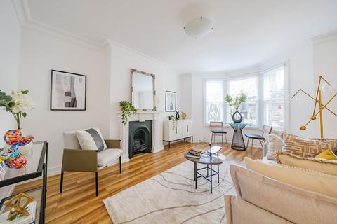 2 bedroom apartment for sale, Kingsgate Road, West Hampstead, NW6