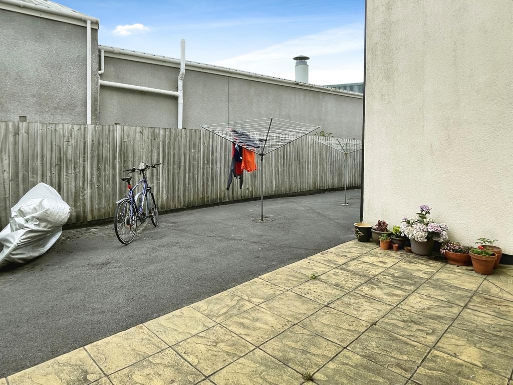 Communal Area