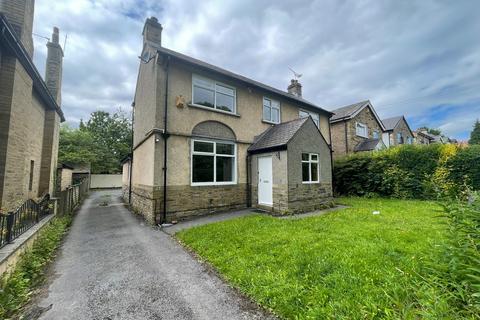 4 bedroom detached house to rent, Baslow Grove, Bradford BD9