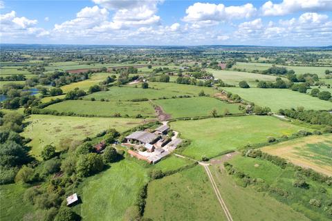 4 bedroom detached house for sale, Cheverell Road, Worton, Devizes, Wiltshire, SN10