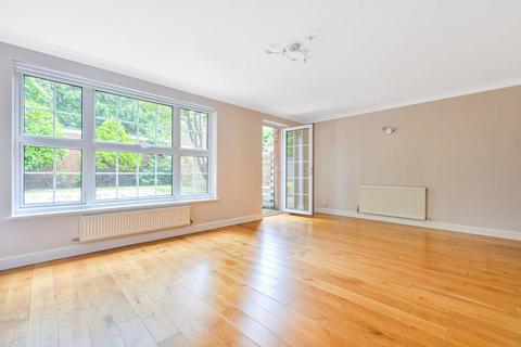 3 bedroom end of terrace house for sale, Brooklyn Close, Woking, GU22