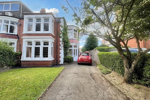 3 bedroom semi-detached house for sale, Cambridge Road, Linthorpe , Middlesbrough, North Yorkshire, TS5 5LD