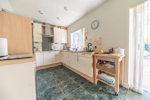 4 bedroom terraced house for sale, Kirkstone Close, Cumbria LA9