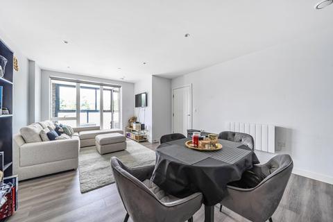 2 bedroom apartment for sale, Taylor Point, St. Johns Road, Hertfordshire WD17
