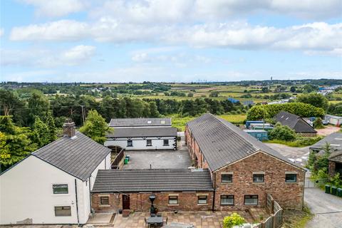 5 bedroom detached house for sale, Whittle Lane, Heywood, Greater Manchester, OL10