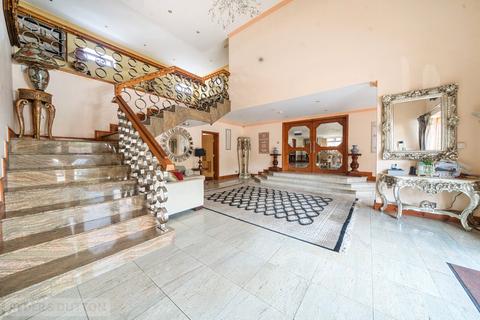 5 bedroom detached house for sale, Whittle Lane, Heywood, Greater Manchester, OL10