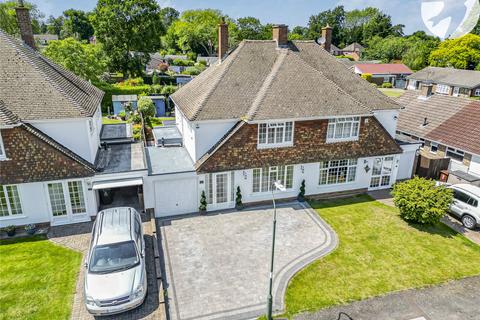 4 Ferndene, Longfield, DA3 7HJ