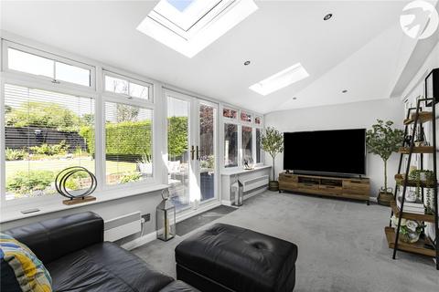 4 Ferndene, Longfield, DA3 7HJ