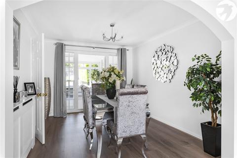 4 Ferndene, Longfield, DA3 7HJ