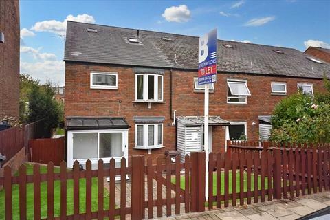 4 bedroom end of terrace house to rent, Oxford Road South, Chiswick, Chiswick