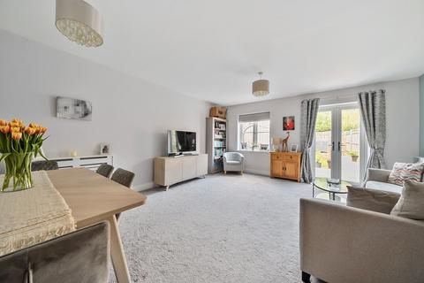 3 bedroom terraced house for sale, Highwood Crescent, Horsham, RH12