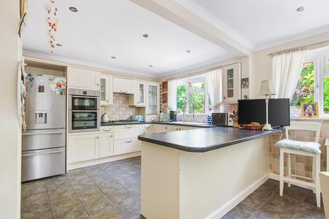 4 bedroom detached house for sale, Banstead