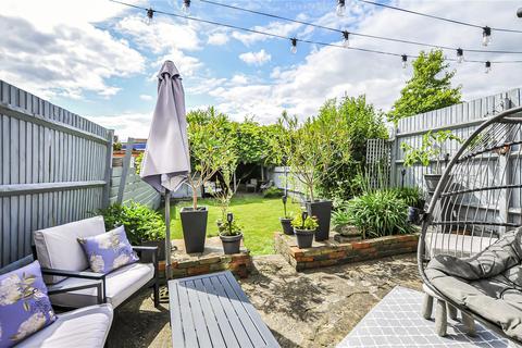 12 Beverley Road, New Malden, KT3 4AW